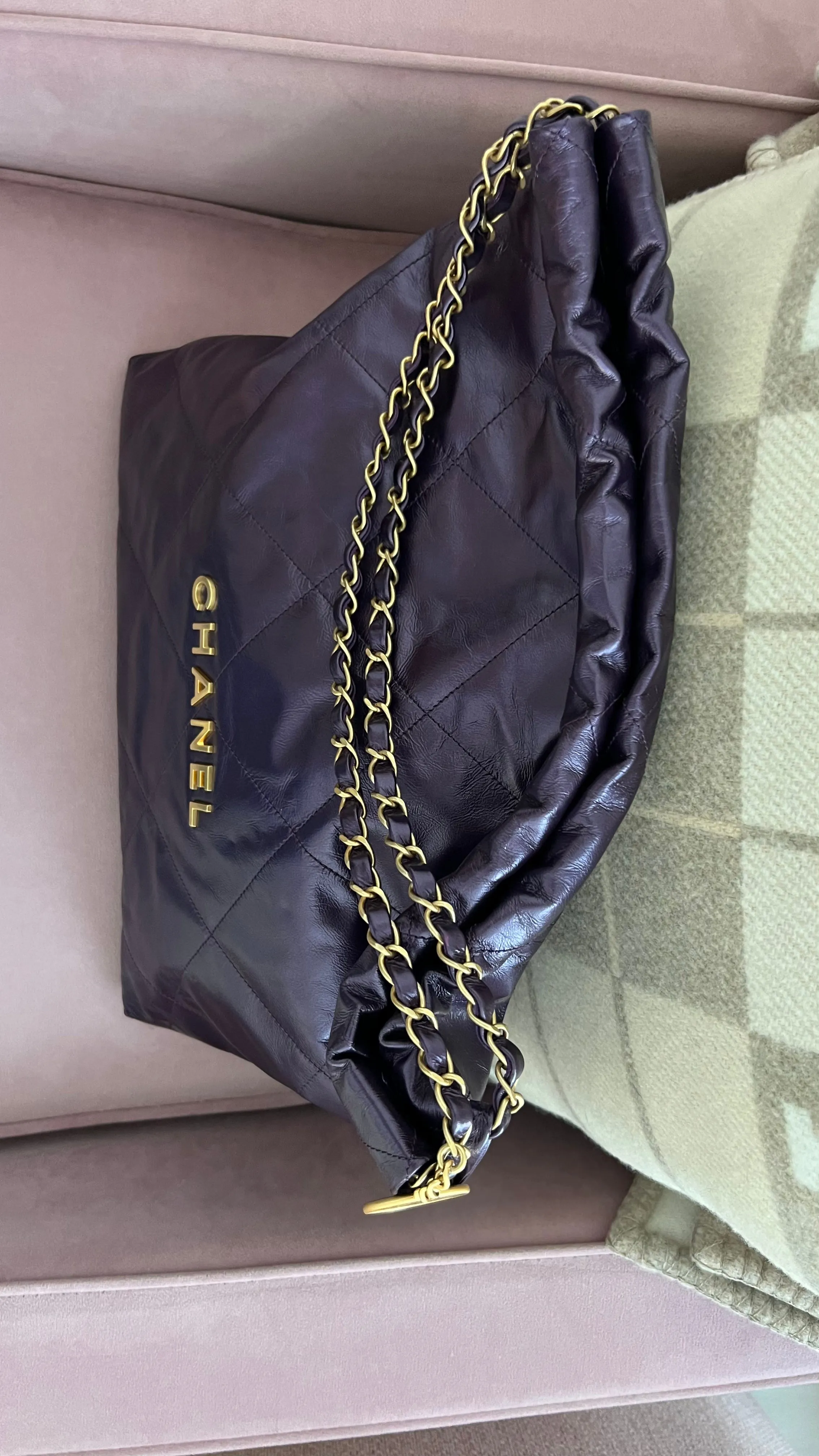 Chanel 22 Bag