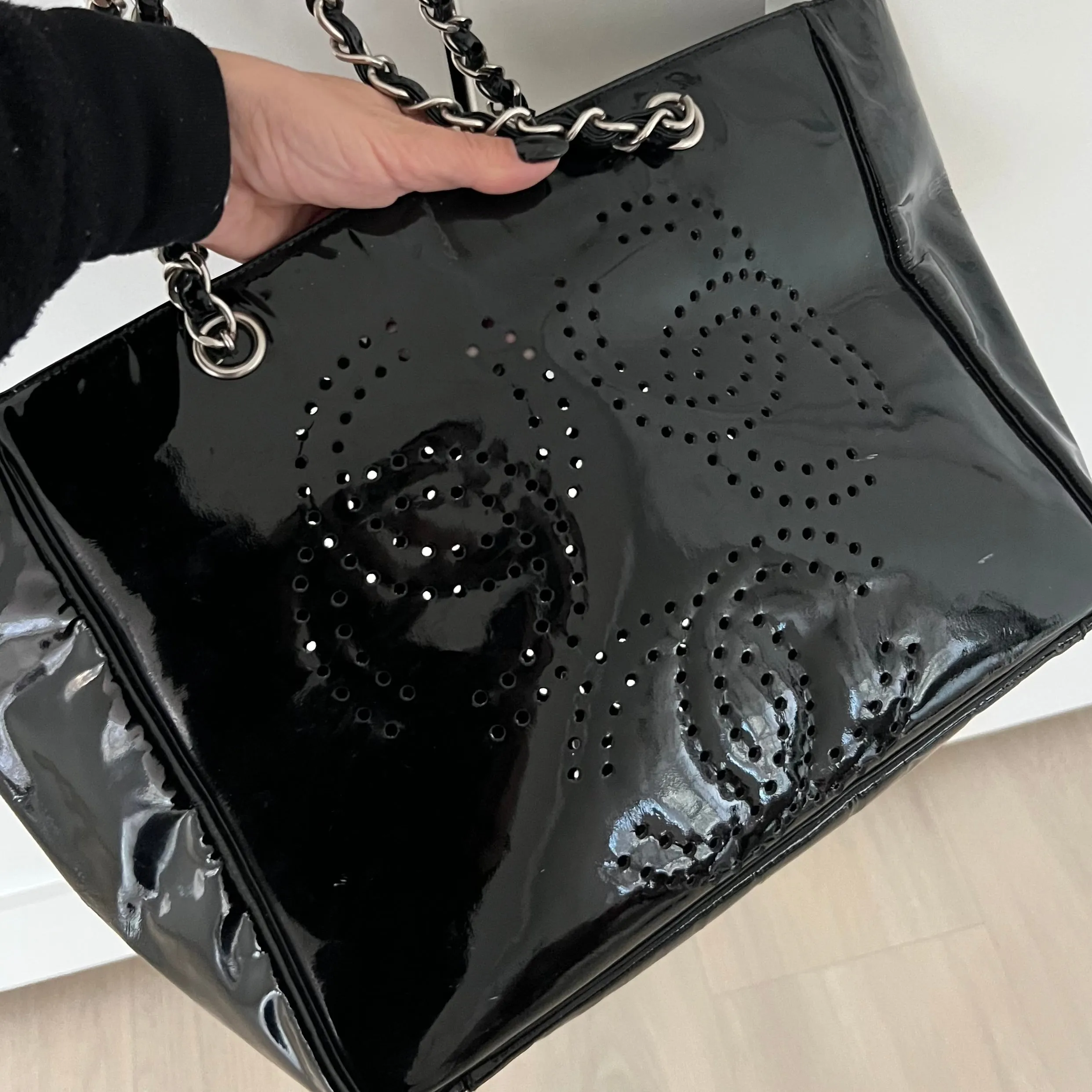 CHANEL CC Tote Bag Black Patent Leather