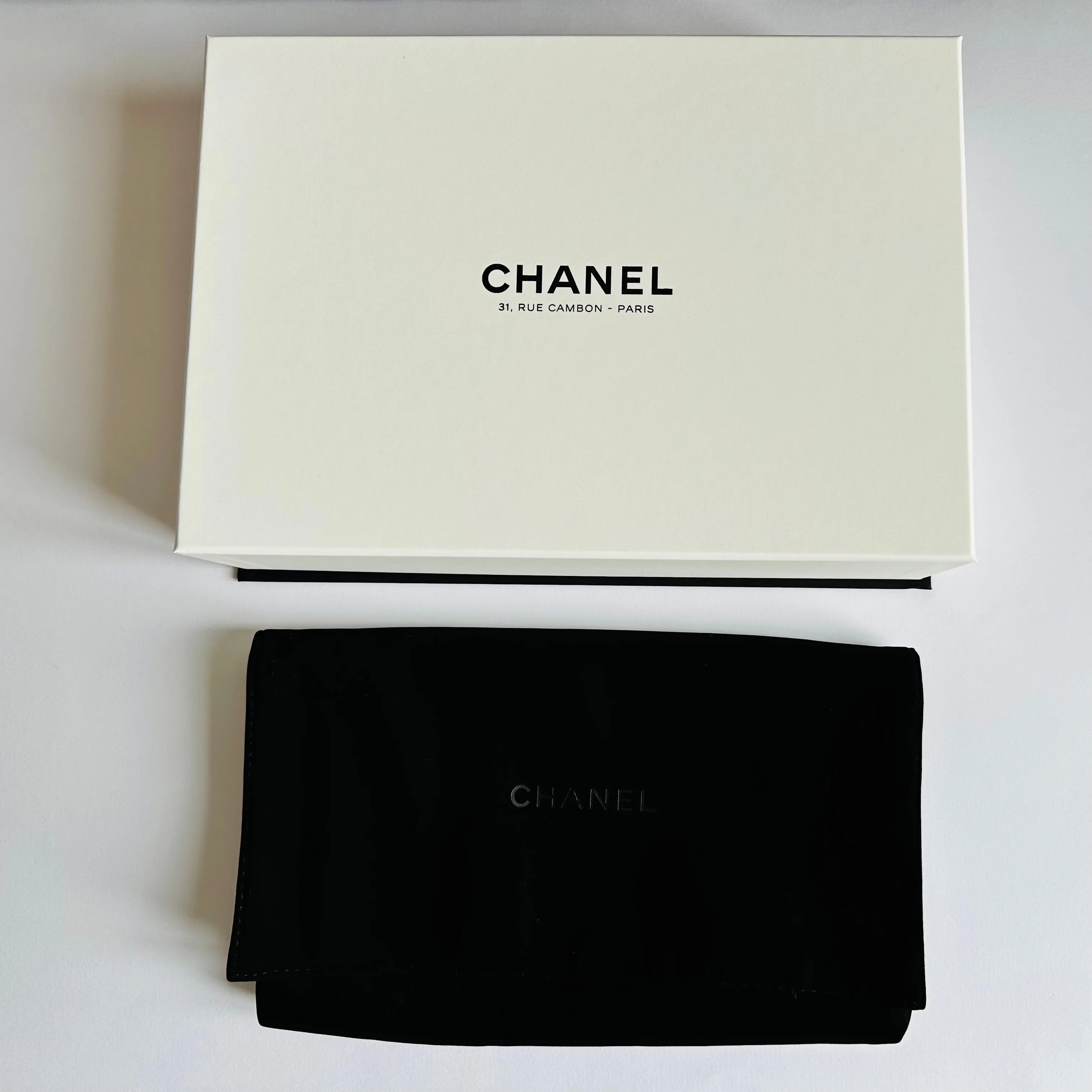 Chanel SS23 Wallet On Chain w/ Charm (NWT)