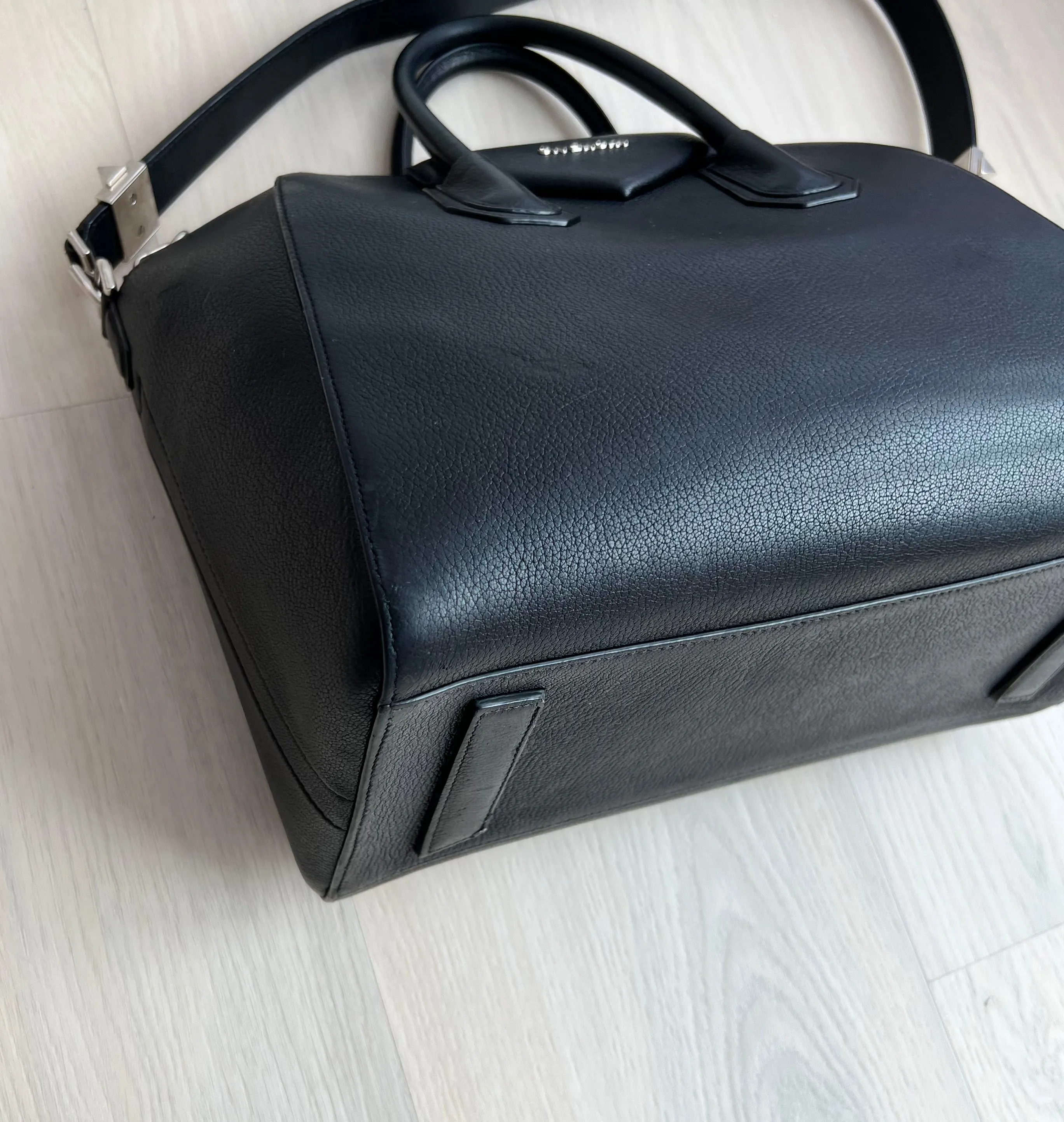 Givenchy Antigona Bag