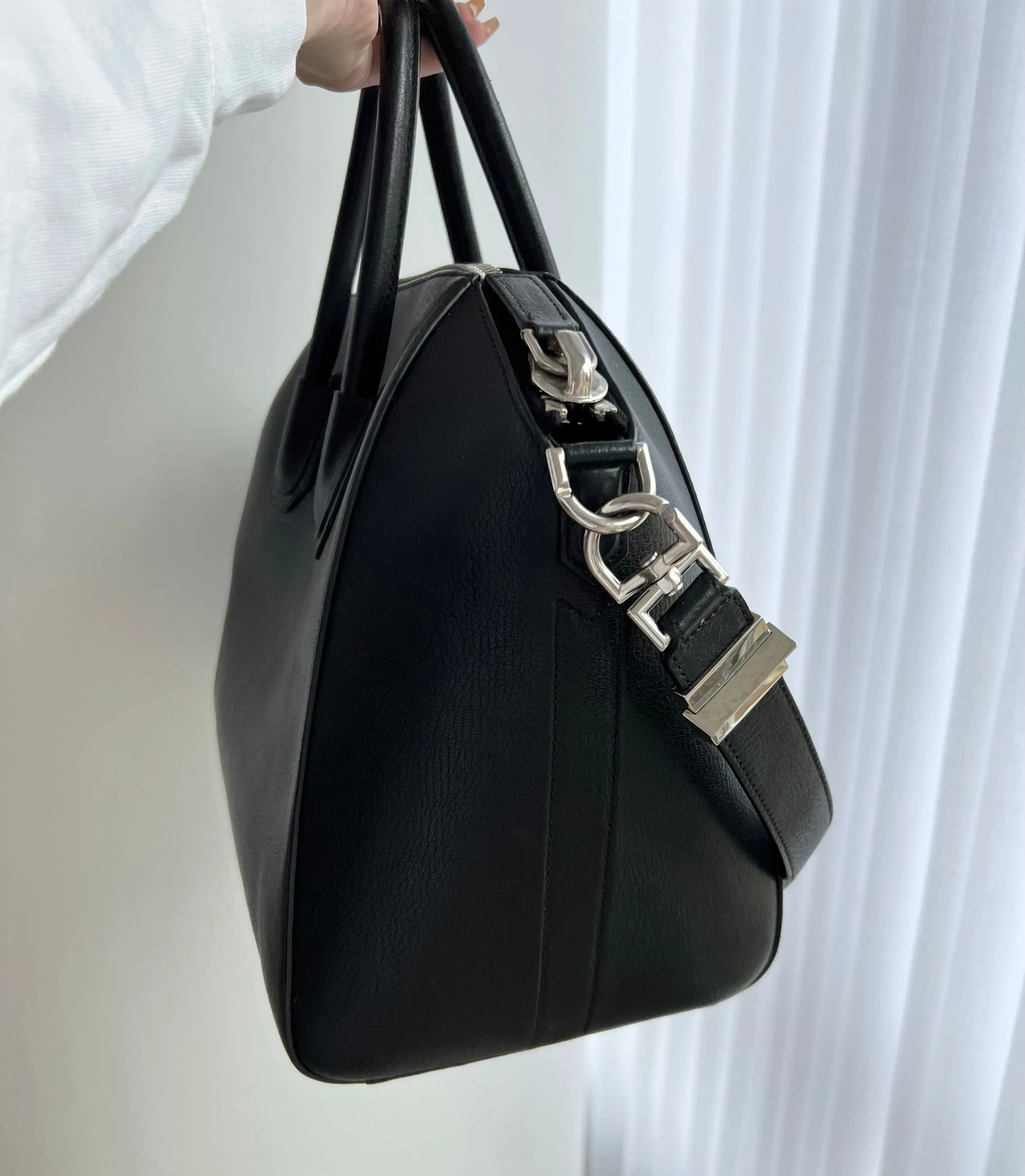 Givenchy Antigona Bag