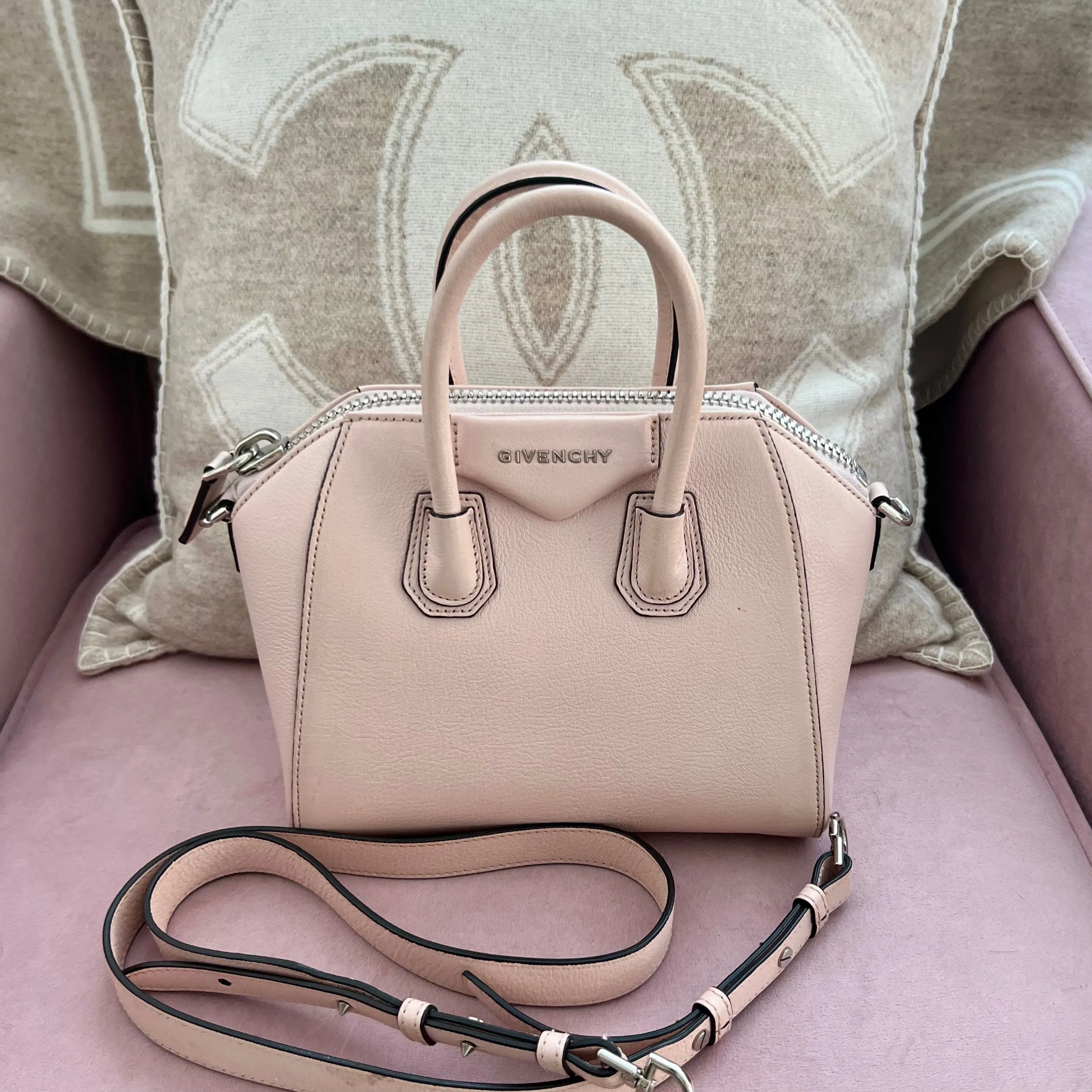 Givenchy Antigona Bag