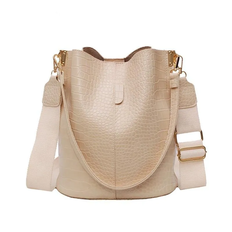 Jessie Bucket Bag