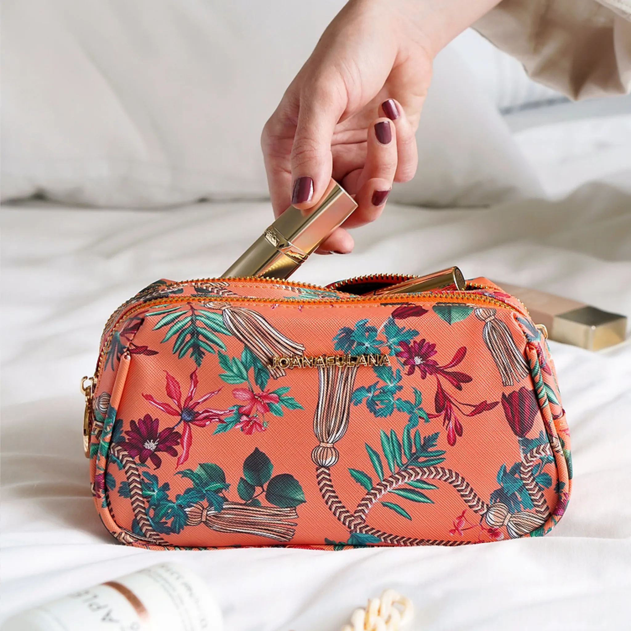 Joana Fulana Essential Wash Bag | Golden Tassel