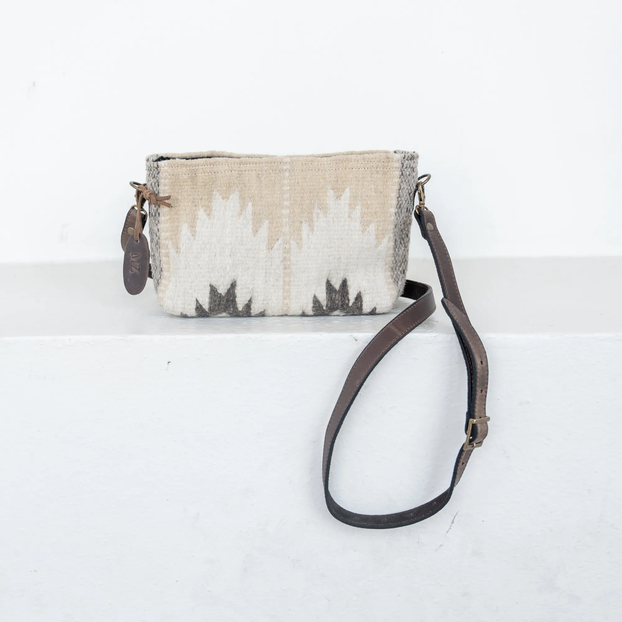 Sierra Norte Convertible Clutch