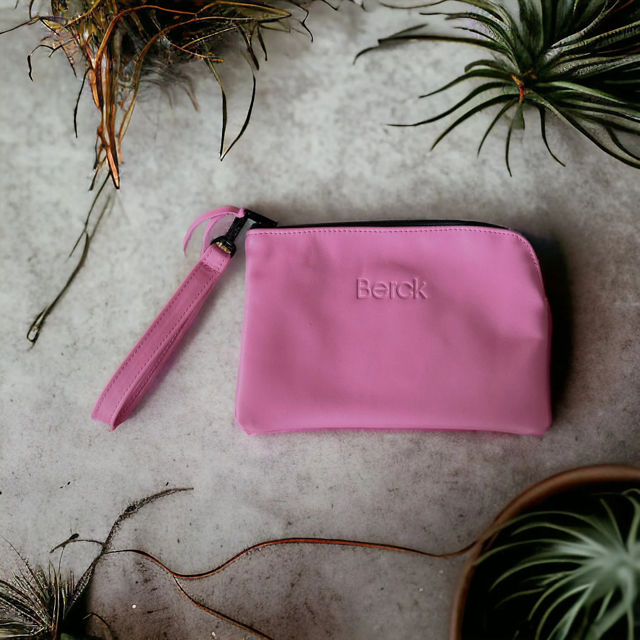 VANNIE Wallet/Clutch Wristlet - Leather