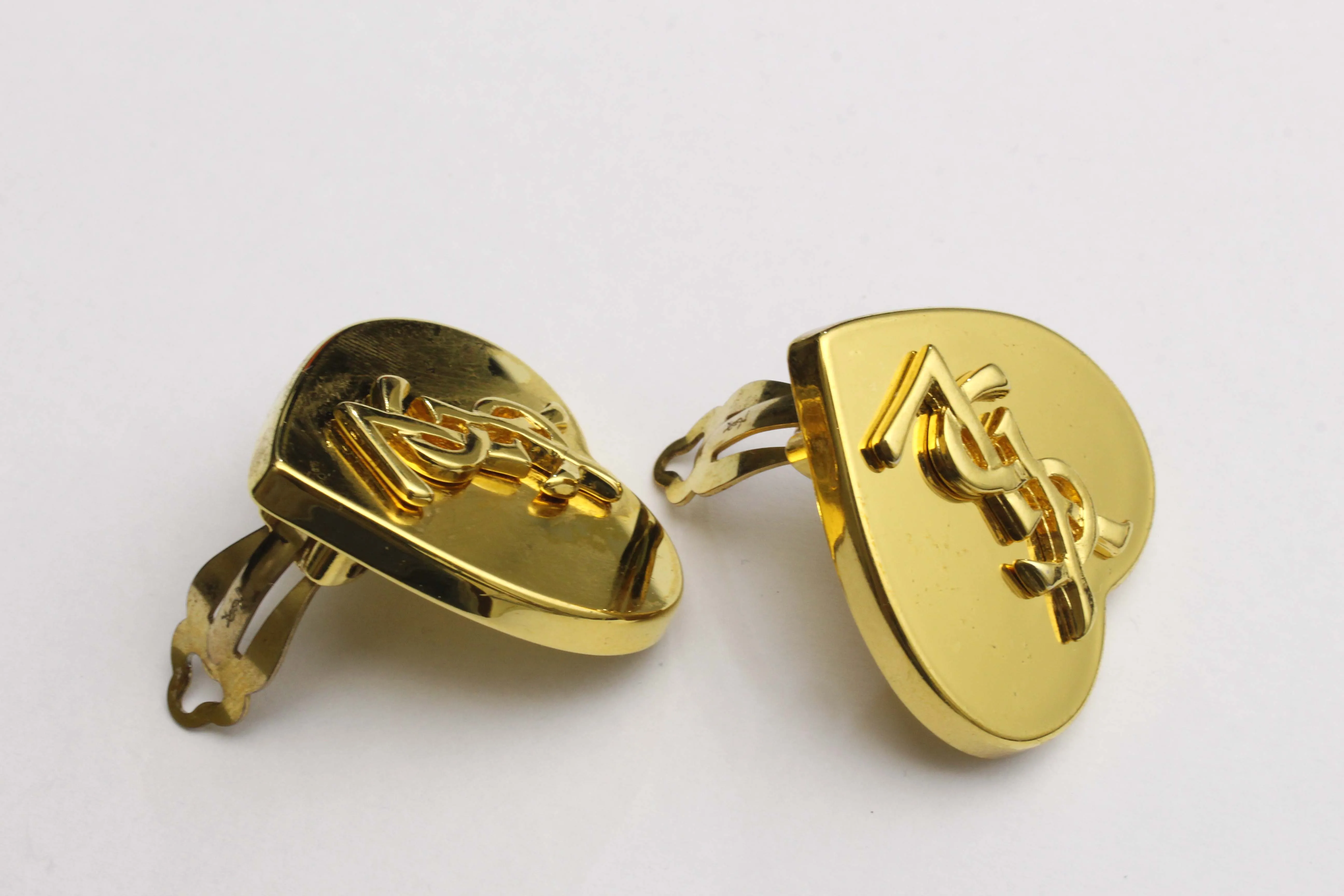 YVES SAINT LAURENT heart Logo earrings